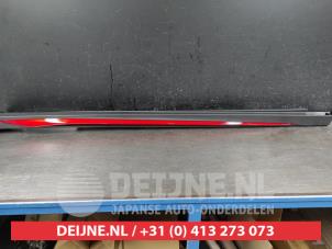 Mazda CX-3 Zijskirt rechts O571044 foto 2