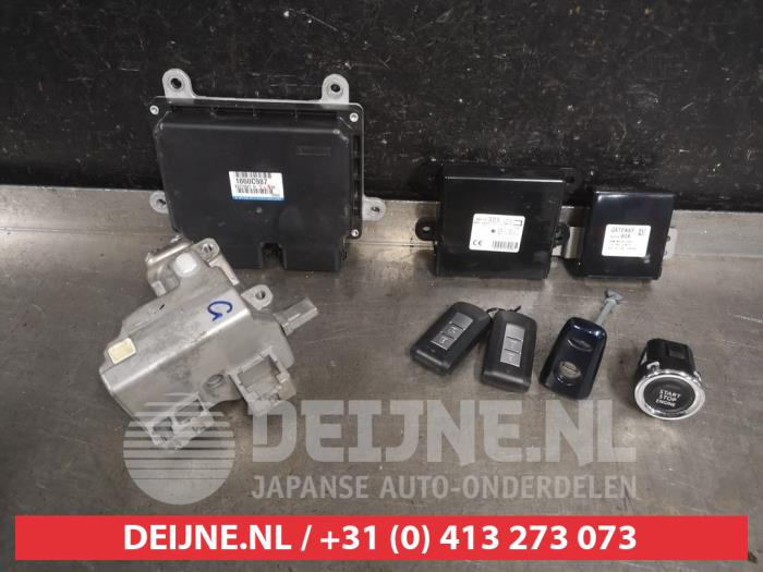 Mitsubishi Outlander Start/Stopp Schalter O571163