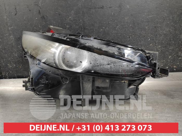 Mazda CX-30 Koplamp rechts O571168