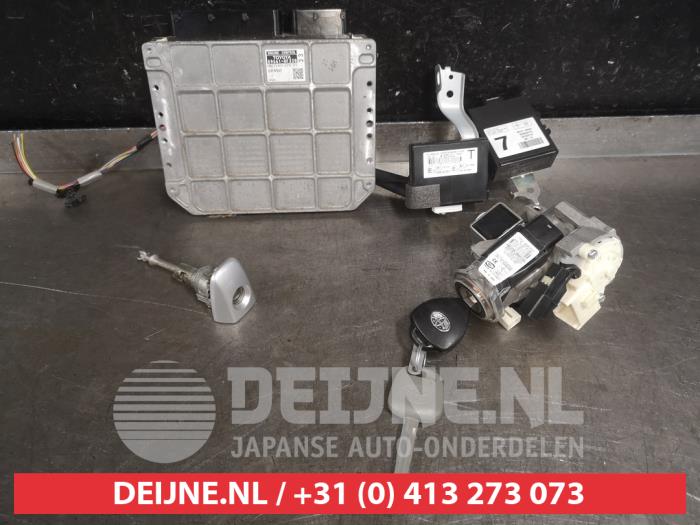 Toyota Verso Slotenset Cilinder (compleet) O571277