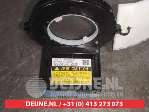 Toyota Verso Lenkwinkelsensor O571313 foto 2