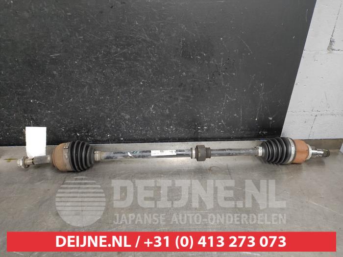 Nissan Micra Aandrijfas rechts-voor O571338