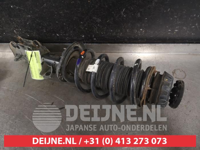 Hyundai I10 Stoßdämpferstrebe links vorne O571759