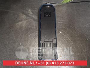 Toyota Avensis Kombischalter Fenster O571780 foto 2