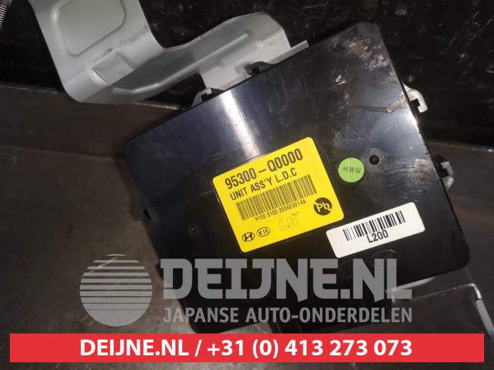 Hyundai I20 DC/DC converter O571857