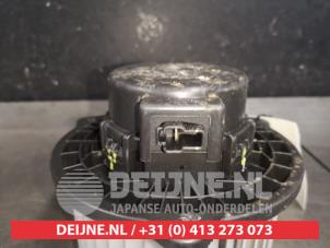 Hyundai I20 Kachel Ventilatiemotor O571858 foto 2