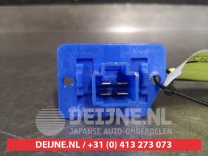 Hyundai I20 Heizung Widerstand O571859 foto 3