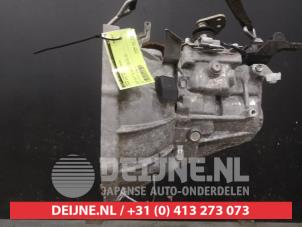 Toyota Aygo Versnellingsbak O572493 foto 2