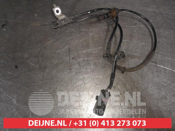 Suzuki Vitara ABS Sensor O572571