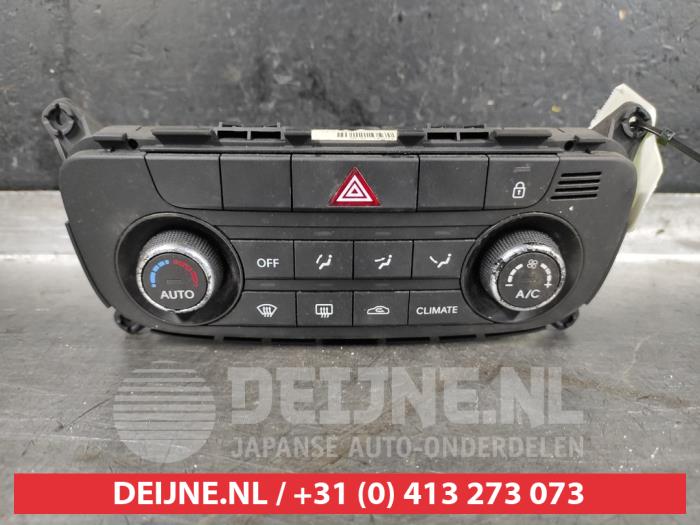 Kia Venga Heater control panel O572612