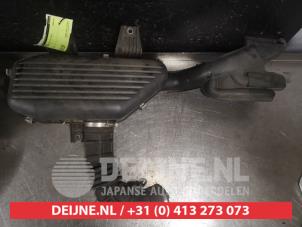 Gebruikte Luchtfilterhuis Chevrolet Spark (M300) 1.0 16V Prijs € 50,00 Margeregeling aangeboden door V.Deijne Jap.Auto-onderdelen BV