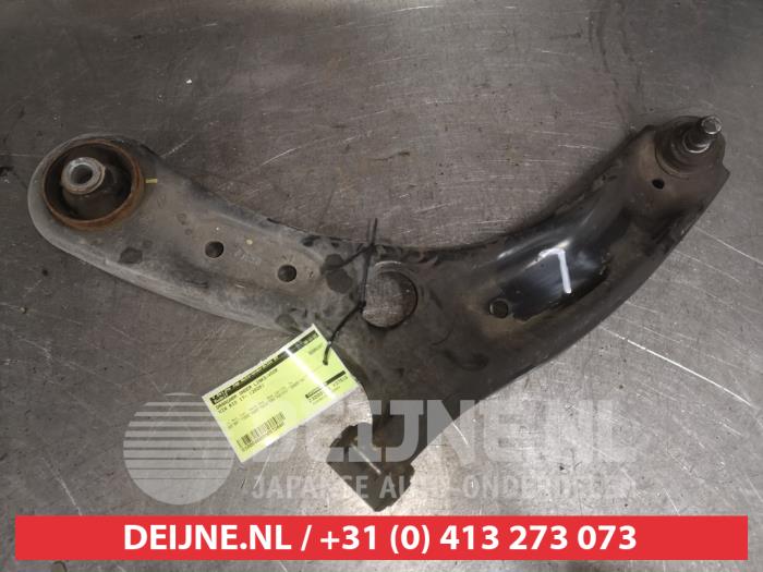 Kia Rio Front lower wishbone, left O572680