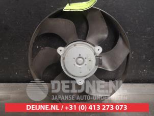 Nissan Micra Kühlgebläse O572847 foto 2