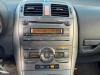 Radio van een Toyota Auris (E15), 2006 / 2012 1.6 Dual VVT-i 16V, Hatchback, Benzine, 1.598cc, 91kW (124pk), FWD, 1ZRFE, 2007-03 / 2012-09, ZRE151 2007