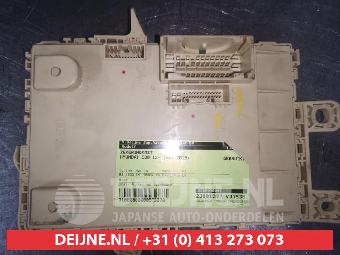 Hyundai I30 Zekeringkast O573278