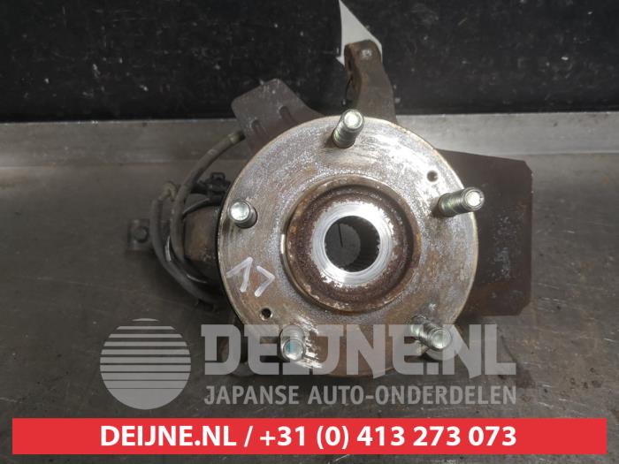 Hyundai I30 Fusee links-voor O573290