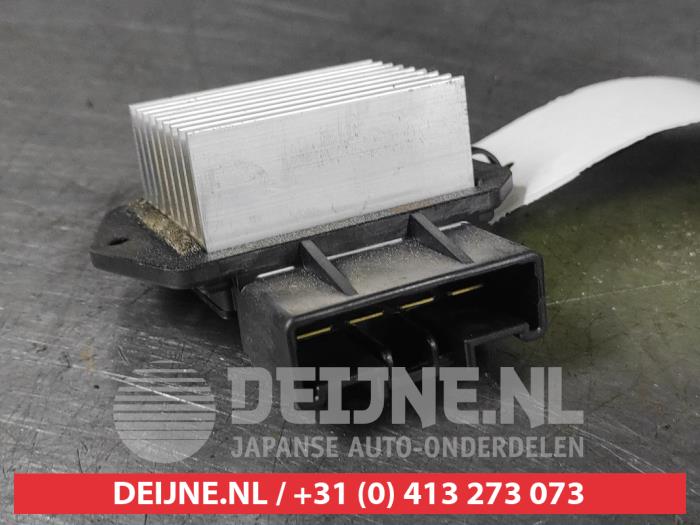 Toyota Corolla Verso Heizung Widerstand O573407