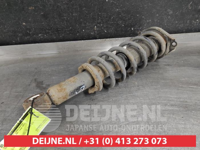 Toyota Corolla Verso Stoßdämpferstrebe links hinten O573446