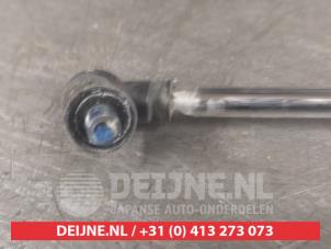 Toyota Landcruiser Gasdemper rechts-achter O573489 foto 3