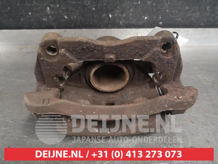 Nissan Qashqai Bremszange links vorne O573618