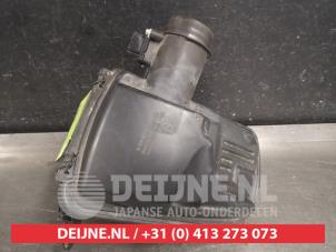 Gebruikte Luchtfilterhuis Nissan Qashqai (J10) 2.0 16V Prijs € 30,00 Margeregeling aangeboden door V.Deijne Jap.Auto-onderdelen BV