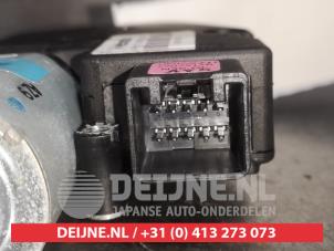 Nissan Murano Schiebedach Motor O573663 foto 2