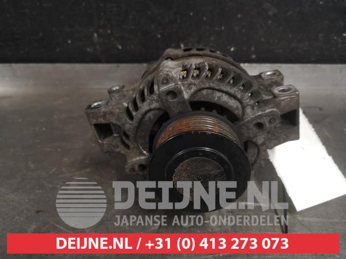 Gebruikte Dynamo Honda CR-V (RE/RM) 2.2 i-CTDi 16V Prijs € 75,00 Margeregeling aangeboden door V.Deijne Jap.Auto-onderdelen BV