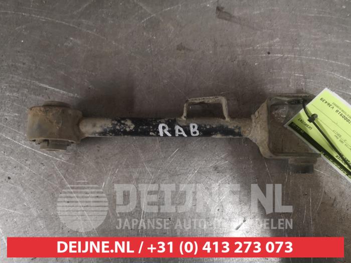 Honda CR-V Draagarm rechts-achter O573874