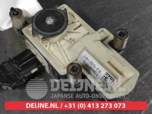 Mazda CX-30 Auspuff Drosselventil O574174 foto 2