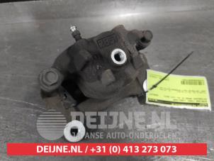 Mitsubishi Space Star Bremszange links vorne O574361 foto 3