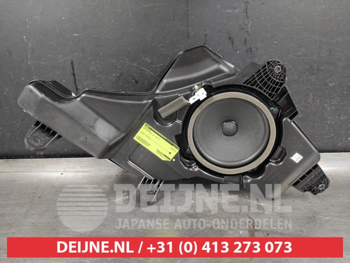 Kia Sportage Subwoofer O574372