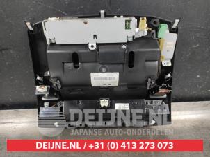 Mazda 5 Navigation display O574378 photo 3