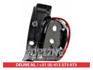 Nissan Micra Rücklicht links O574490 foto 2