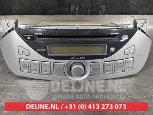Gebruikte Radio Nissan Pixo (D31S) 1.0 12V Prijs op aanvraag aangeboden door V.Deijne Jap.Auto-onderdelen BV