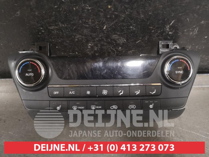 Hyundai Tucson Heater control panel O574772