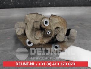 Mazda 5 Front brake calliper, right O574876 photo 3