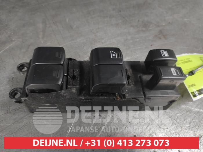 Subaru Legacy Multi-functional window switch O574905