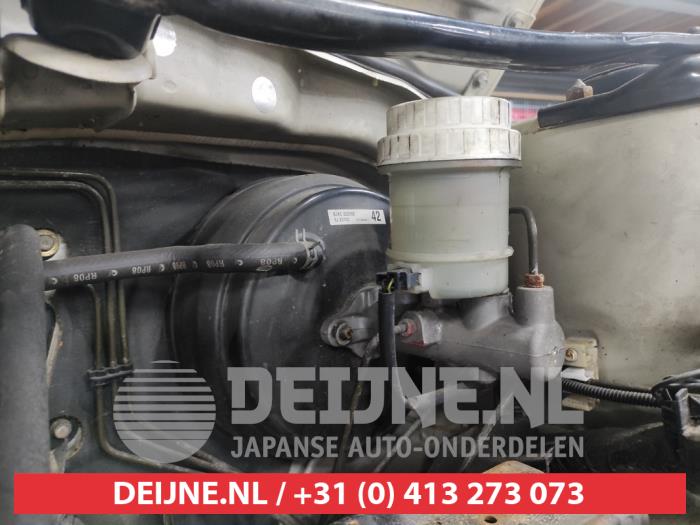 Mitsubishi Eclipse Bremskraftverstärker O575228