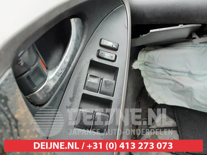 Toyota Rav-4 Kombischalter Fenster O575274