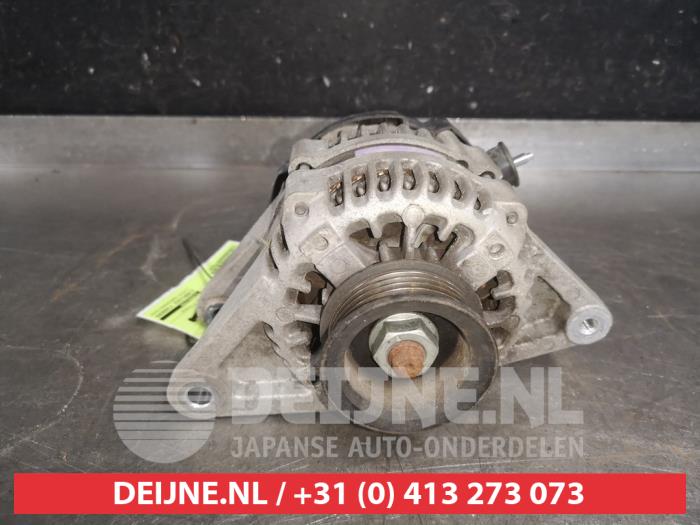Gebruikte Dynamo Suzuki Swift (ZC/ZD) 1.2 Dual Jet 16V Prijs € 45,00 Margeregeling aangeboden door V.Deijne Jap.Auto-onderdelen BV