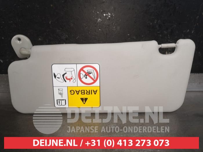 Suzuki Swift Sonnenblende O575342