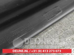 Suzuki Swift Seitenschürze rechts O575491 foto 4