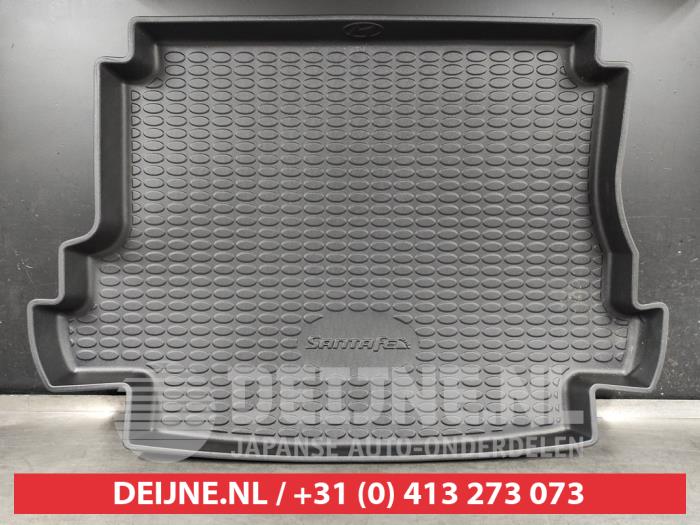 Hyundai Santafe Boot mat O575568