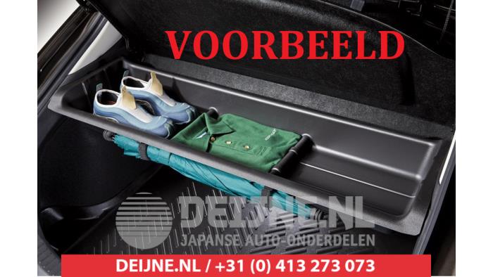 Mazda 6 Storage compartment O575577
