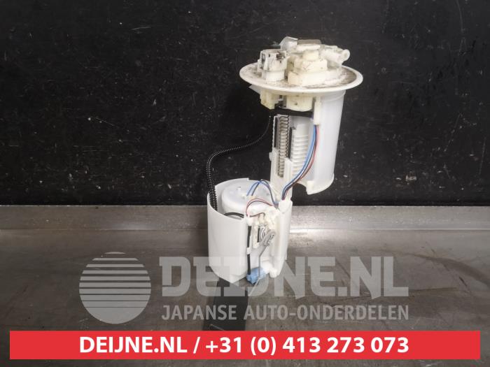 Gebruikte Tank element Pomp Toyota Auris (E18) 1.8 16V Hybrid Prijs € 75,00 Margeregeling aangeboden door V.Deijne Jap.Auto-onderdelen BV
