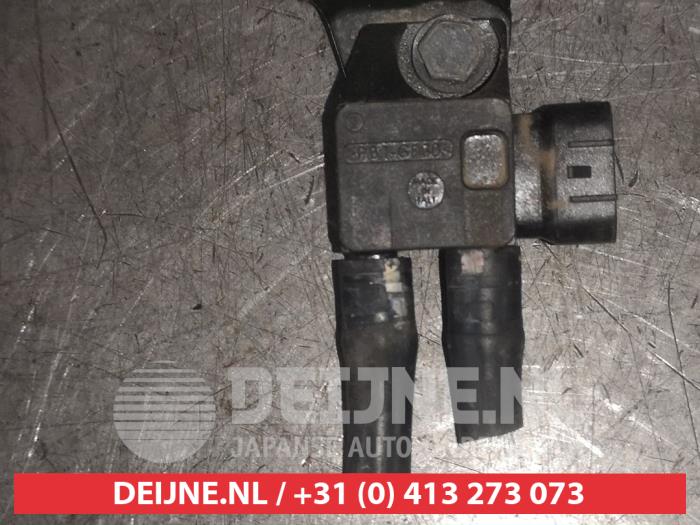 Toyota Rav-4 Particulate filter sensor O575675