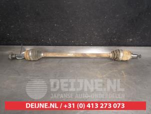 Gebruikte Steekas links-achter Toyota RAV4 (A3) 2.2 D-4D-F 16V 4x4 Prijs € 125,00 Margeregeling aangeboden door V.Deijne Jap.Auto-onderdelen BV