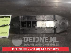 Toyota Auris Tailgate switch O575838 photo 2