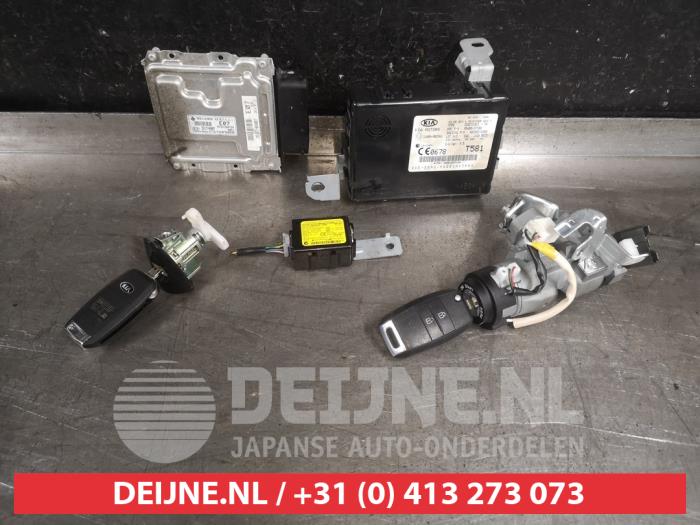 Kia Picanto Slotenset Cilinder (compleet) O575921