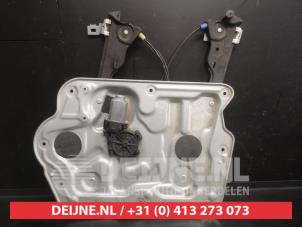 Nissan Qashqai+2 Fenstermechanik 4-türig rechts vorne O576043 foto 2